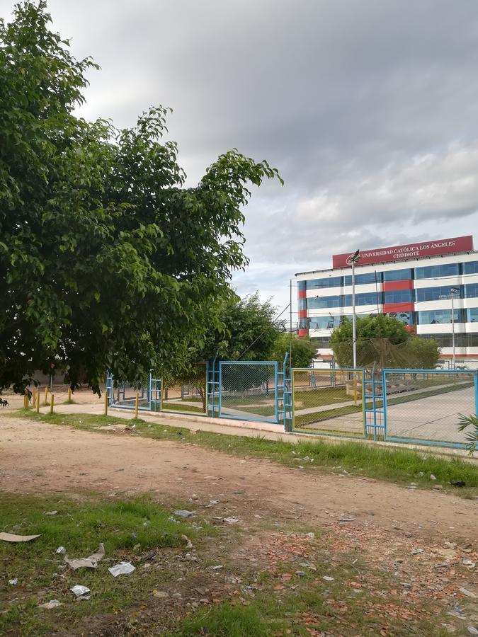 Hotel Hospedaje El Emperador Pucallpa Exteriér fotografie