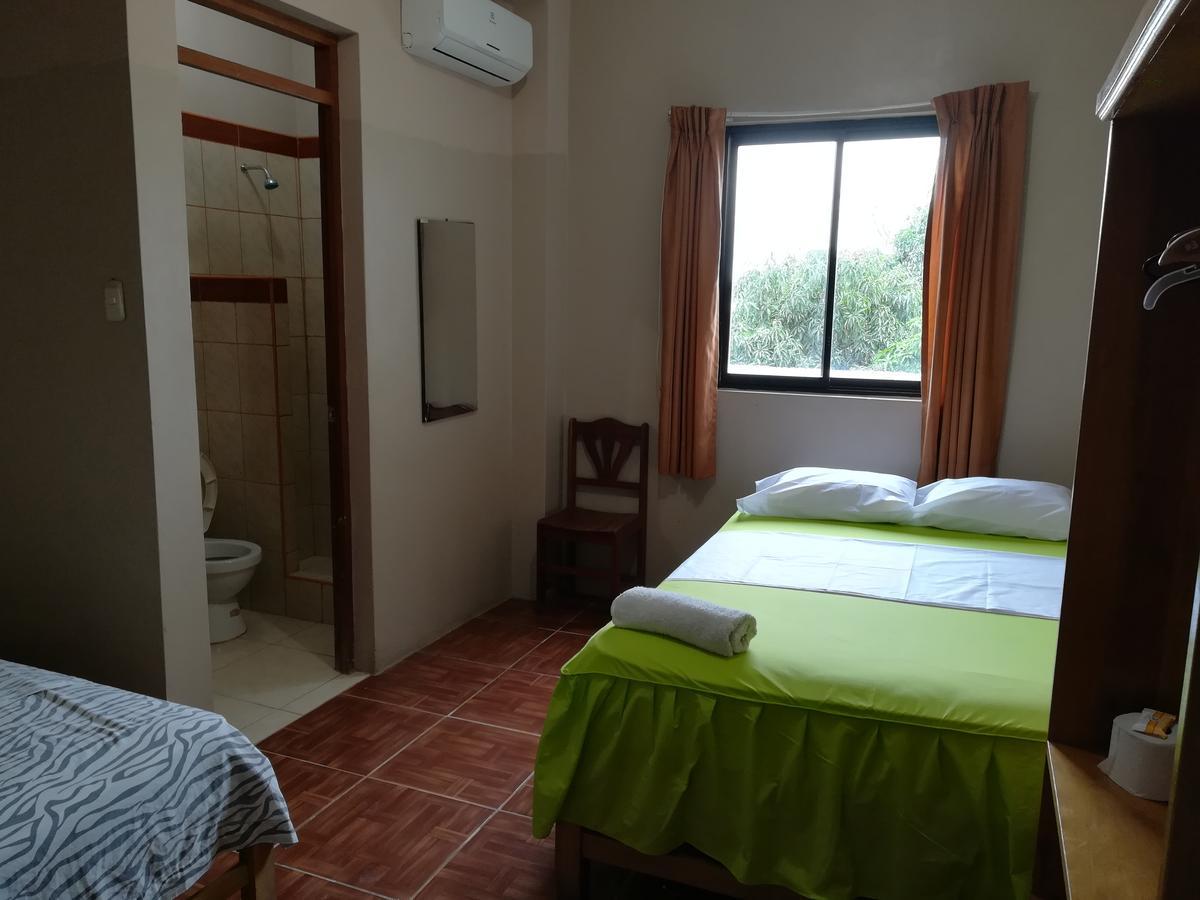 Hotel Hospedaje El Emperador Pucallpa Exteriér fotografie
