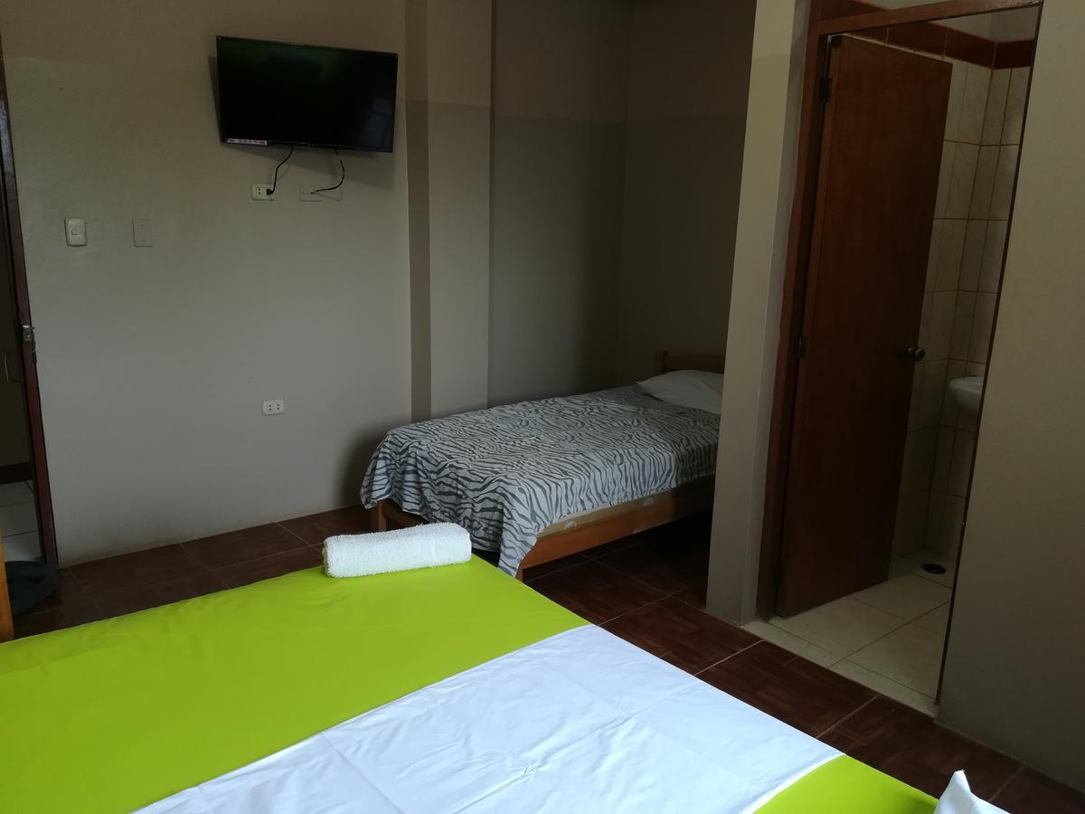 Hotel Hospedaje El Emperador Pucallpa Exteriér fotografie